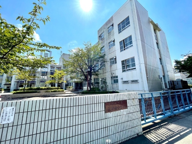 アビタイ植田 小学校