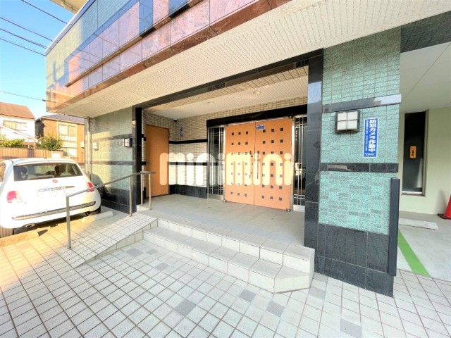 リバーサイド広路 エントランス