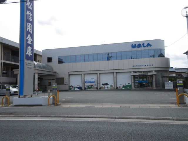 マリス泉 銀行