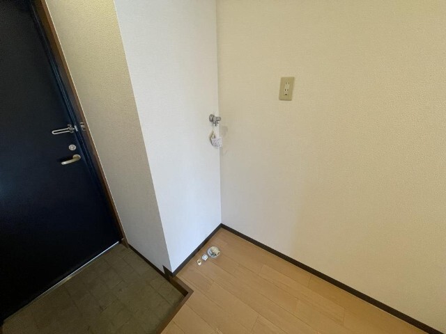 アルファビル レインズ用チラシ画像