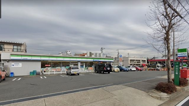 メゾン・ド・エルバージュ コンビニ