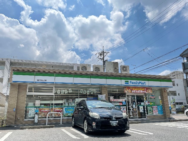 ソフィア御器所 コンビニ