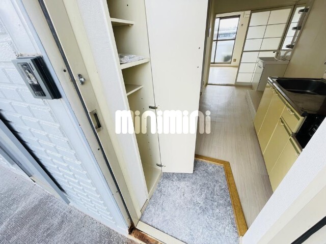アーバンアオヤマ 収納