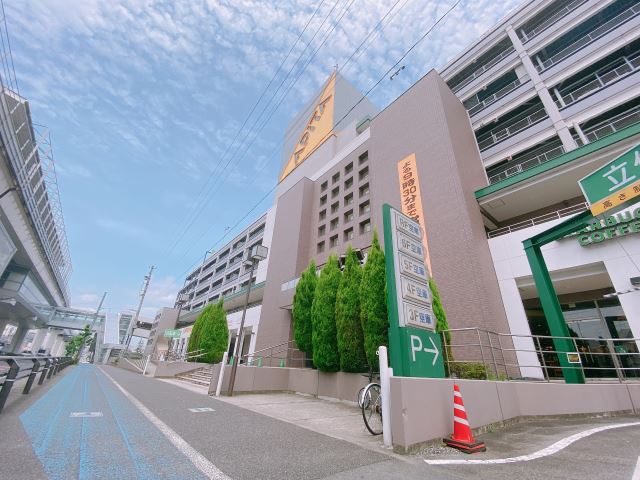 アーバンアオヤマ ショッピング施設