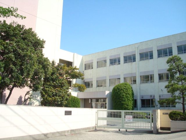 サニーコート 中学校