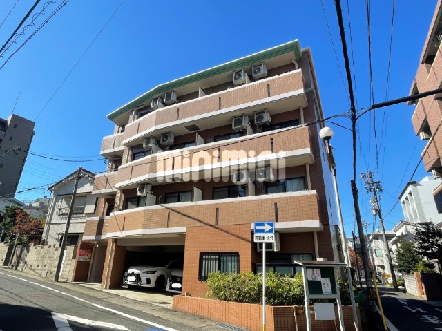 コンフィデンス本山 外観
