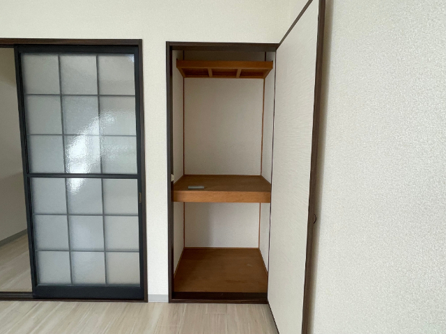 コーポなるこ 収納