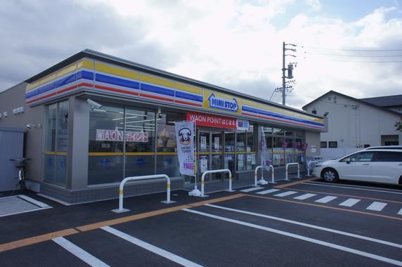 アド・イン ショッピング施設