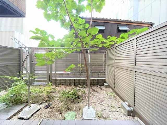 LaSante東別院 ベランダ