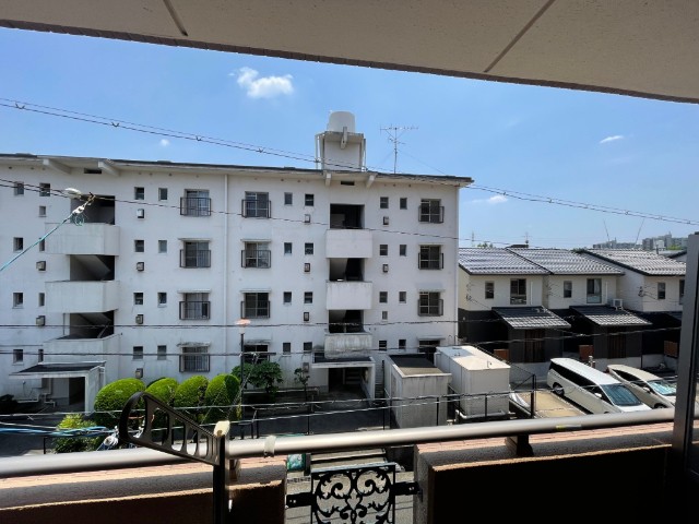 アールズコート一社東 眺望