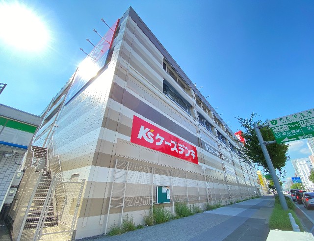 アーバンコート小松 ホームセンター