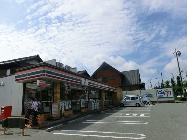 ラフィック・T コンビニ