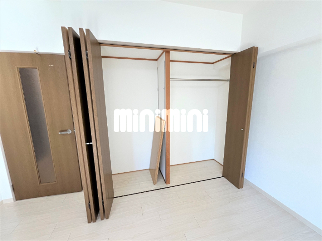 ゴッドヒル栄 収納