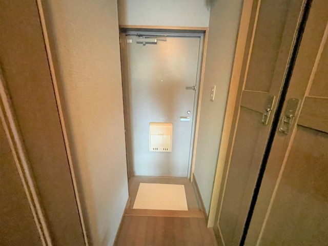 アヴニール 玄関