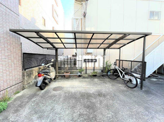 ベルシティ台町 駐車場