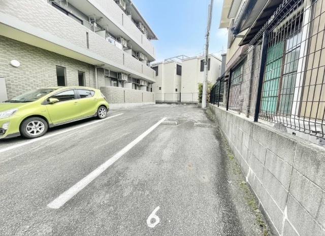 元八事壱風館 駐車場