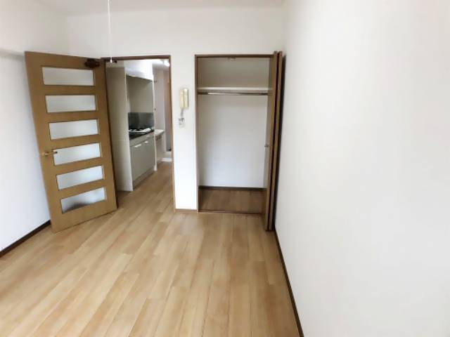 クレスト山手通 収納