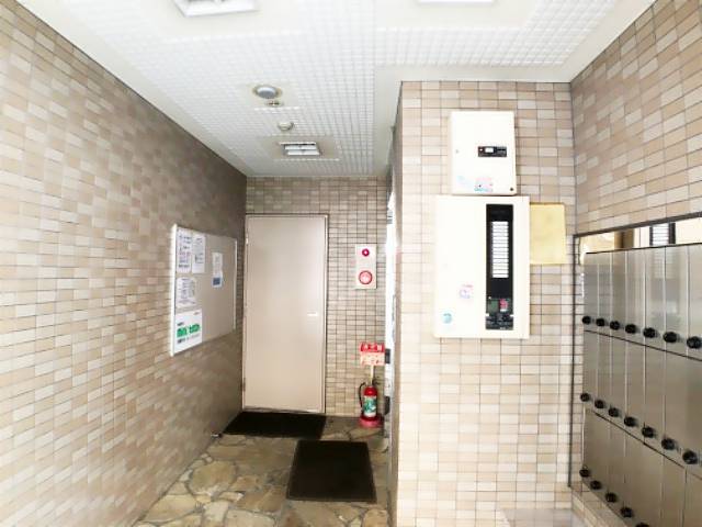 クレスト山手通 ロビー