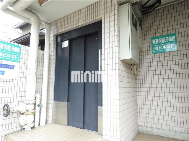 ライフピア本山 エントランス