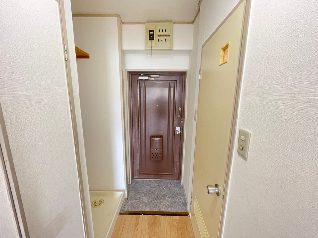 レジデンス本山 玄関