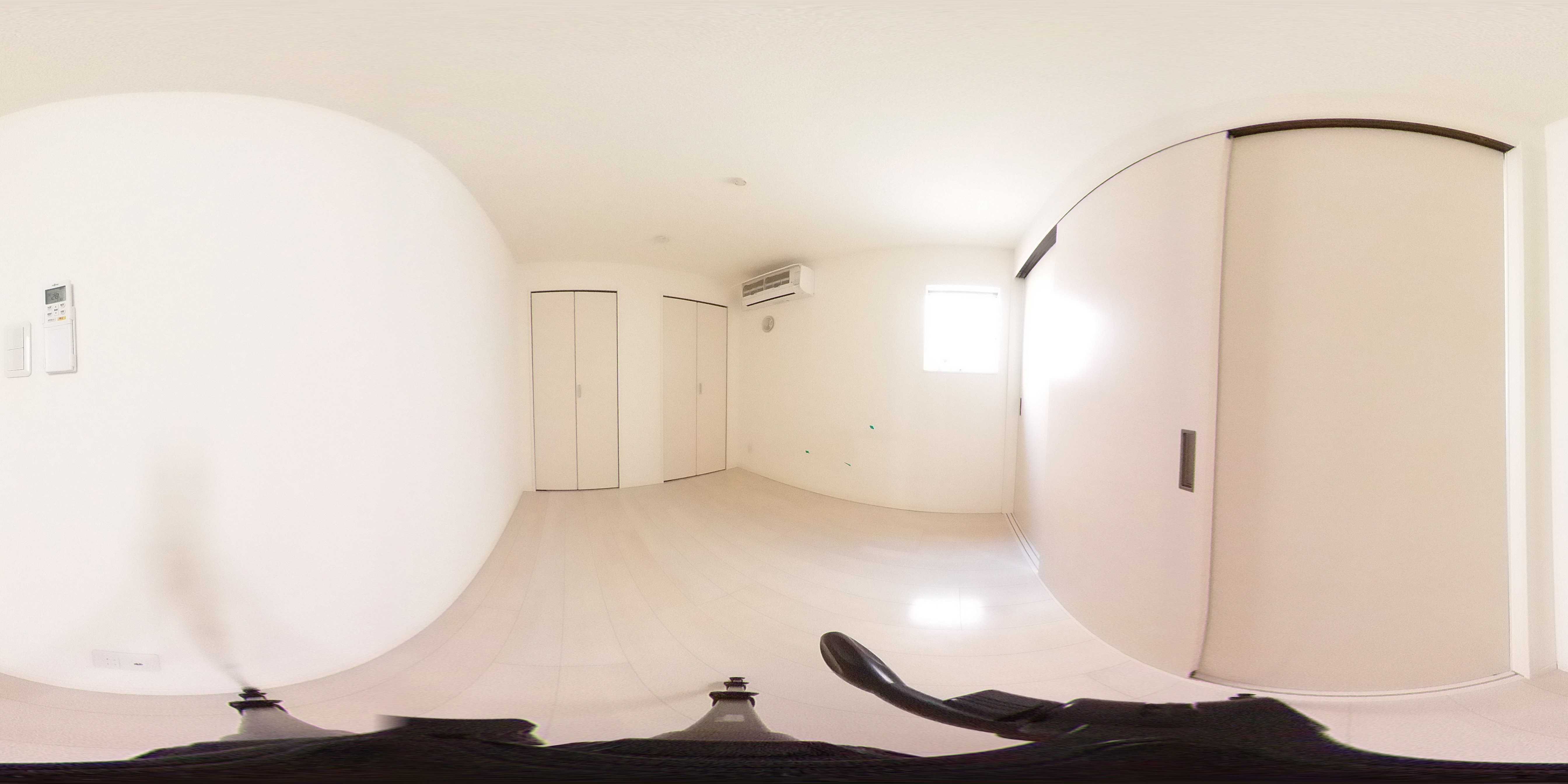 Loft10名駅 洋室