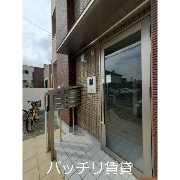 ラフィーネ大曽根  エントランス