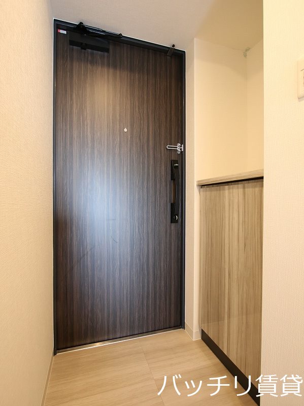 S-RESIDENCE上前津South 玄関
