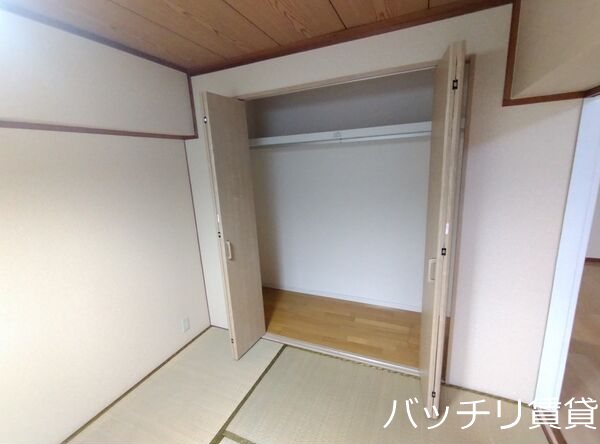 サンハイツ亀の井  収納