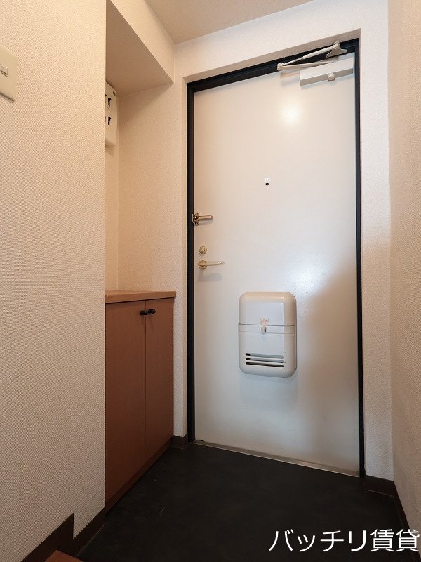 サンハイツ亀の井  玄関