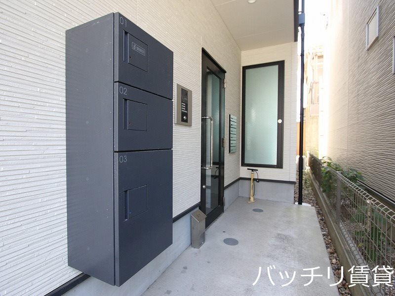 Pre cher八田 エントランス
