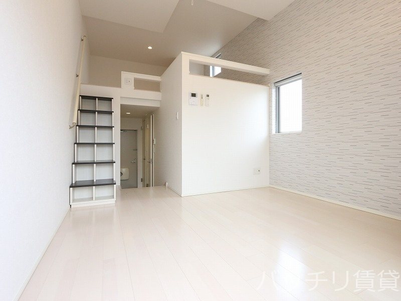 ディアレスト愛宕  リビング