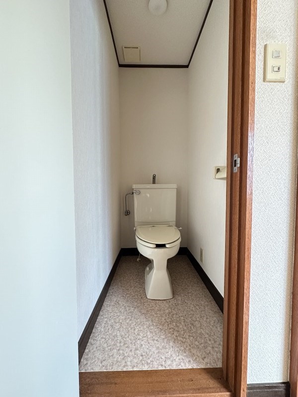 メゾンユキ トイレ
