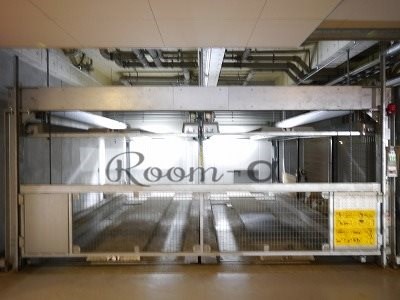 プレディアスタイル横濱沢渡 駐車場