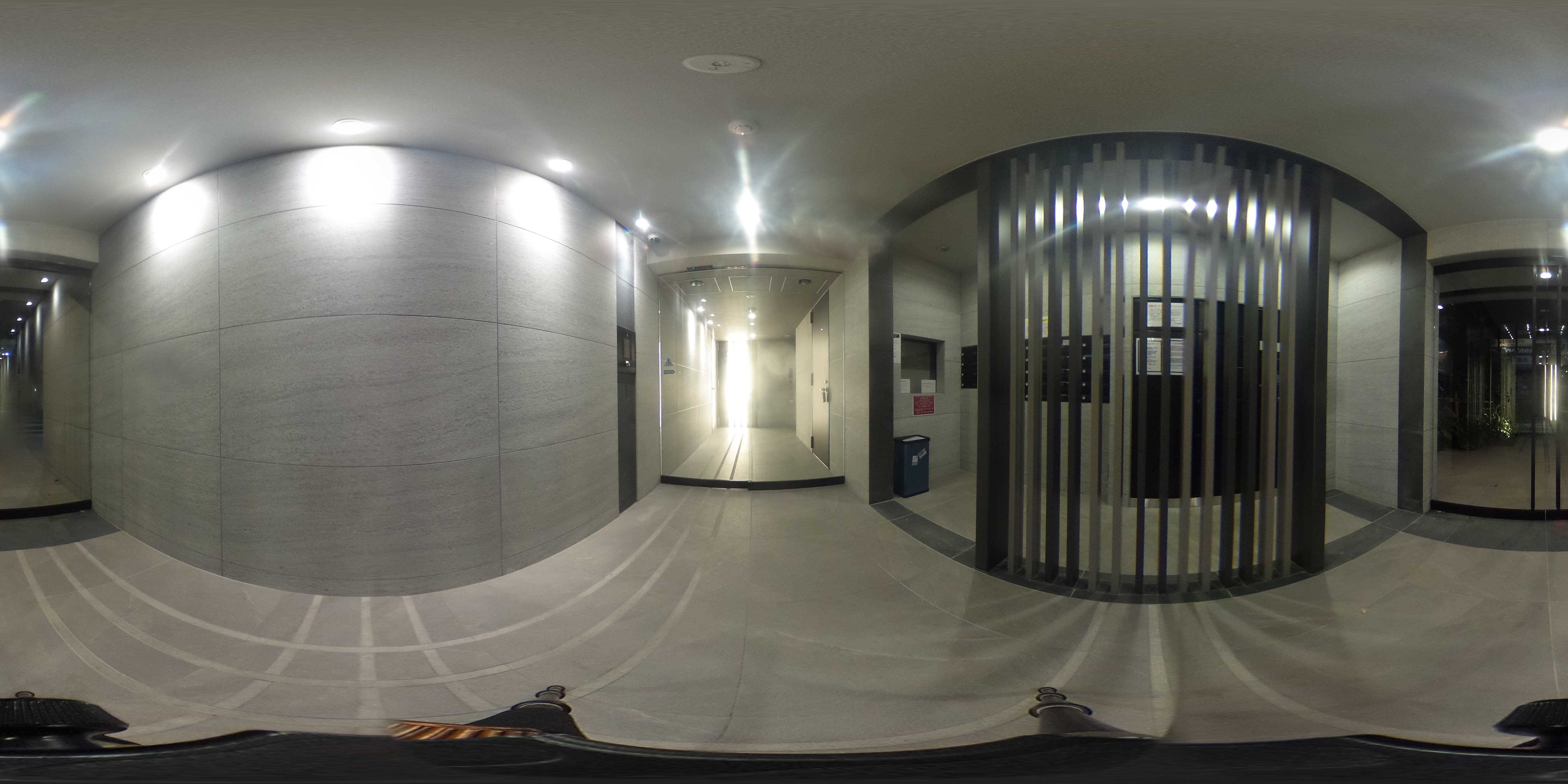 SHOKEN　Residence横浜鶴見Ⅲ エントランス