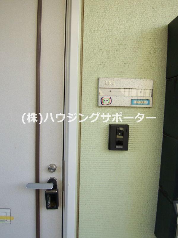 サントゥールＢ 玄関