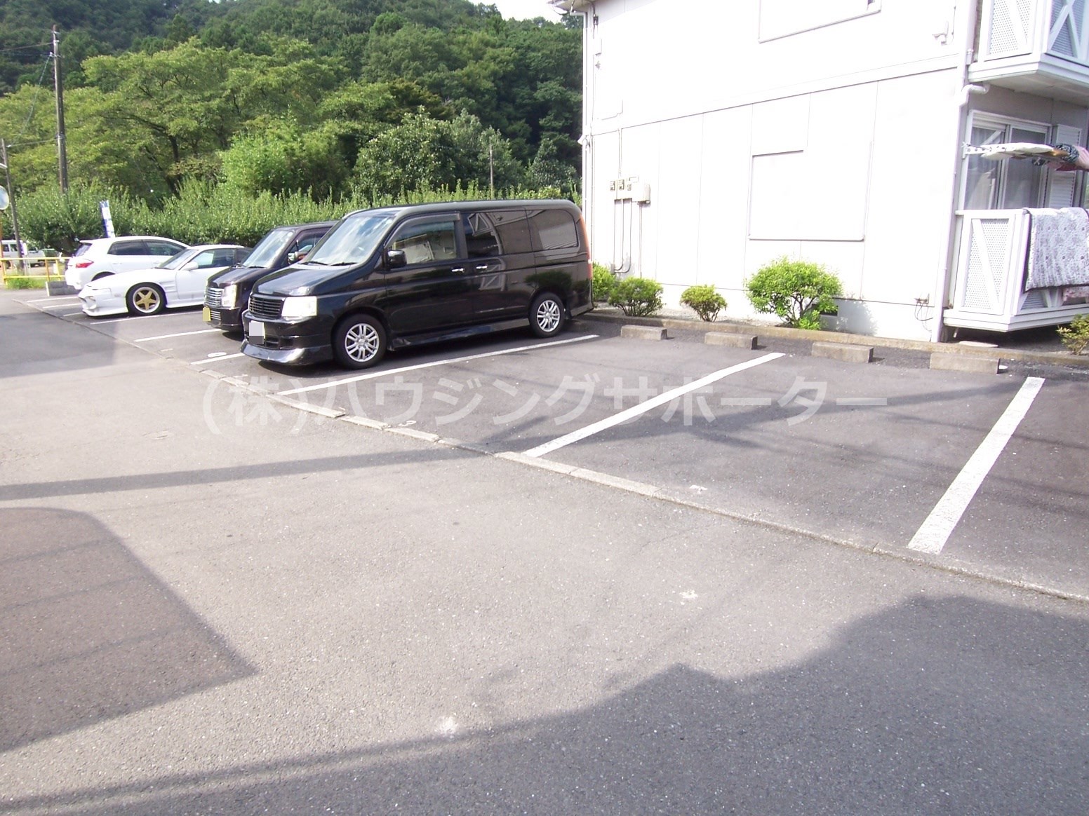 アビタシオンＡ 駐車場