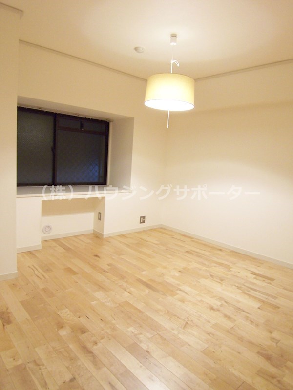 T・フラッツ ベッドルーム