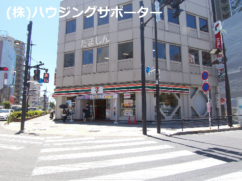 スパシエ八王子クレストタワー コンビニ