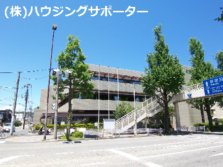 シャインコート 図書館