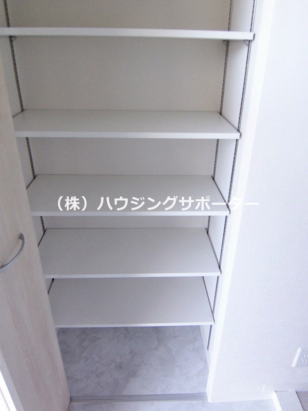 トレジャー西八王子 収納