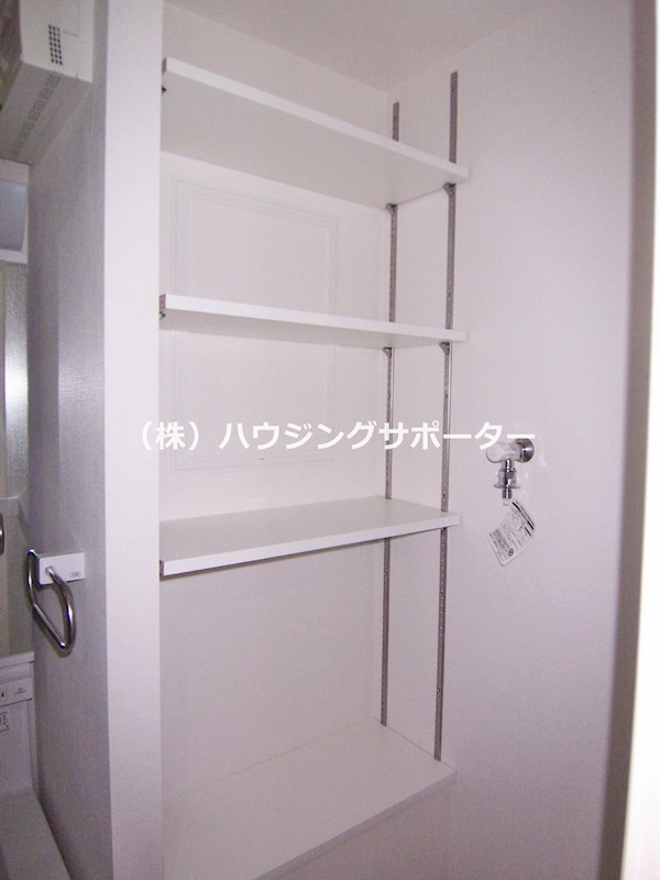 トレジャー西八王子 洗面所