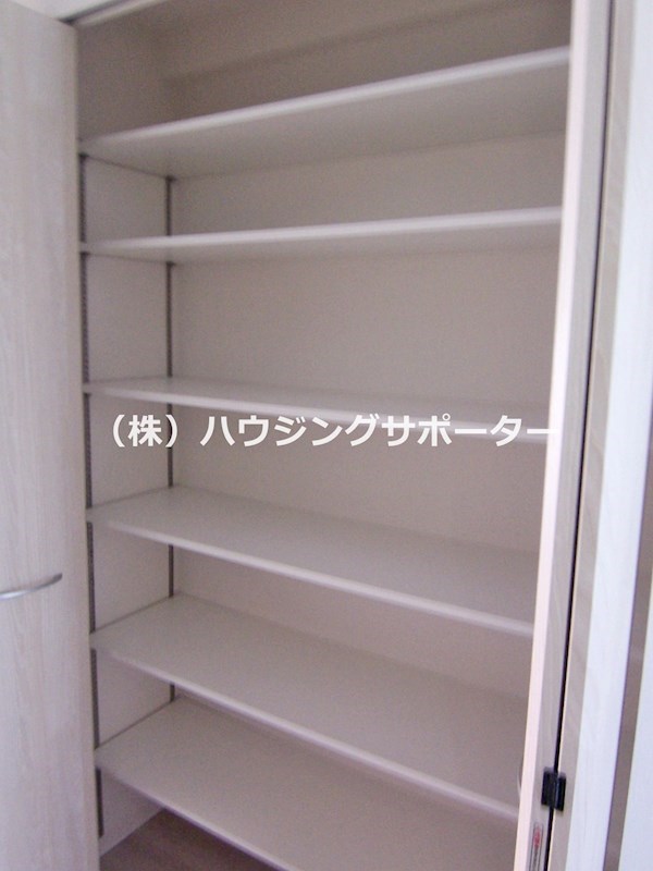トレジャー西八王子 収納