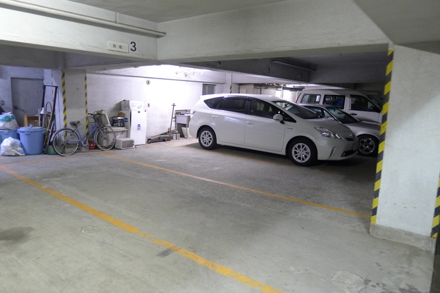 コトー高輪 駐車場