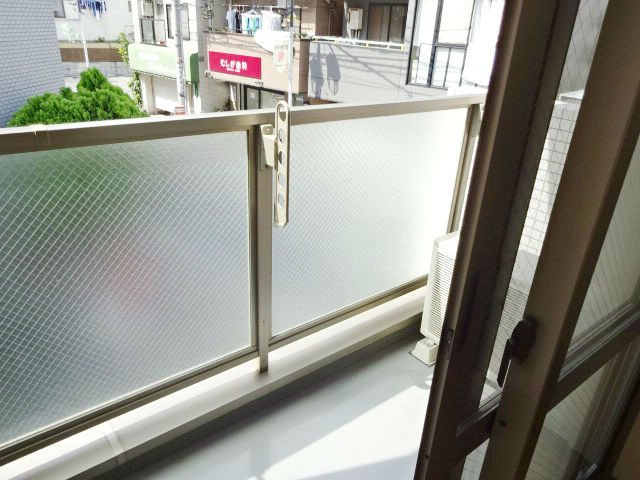 パピエ・レイ ベランダ