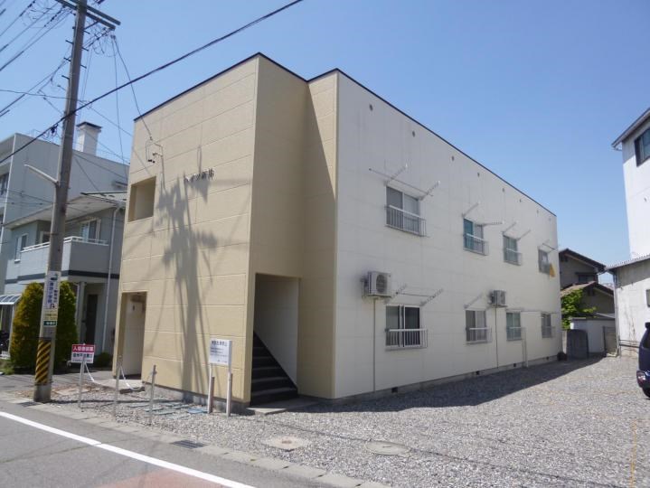 ハイツ新井 外観