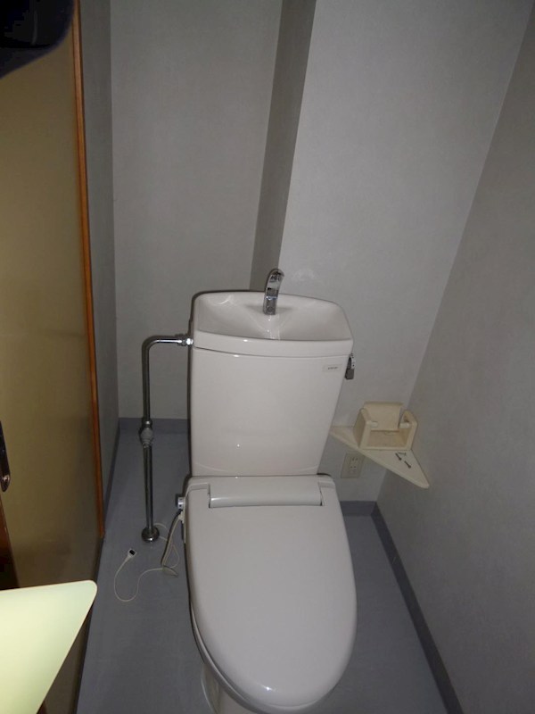 石井ビル トイレ