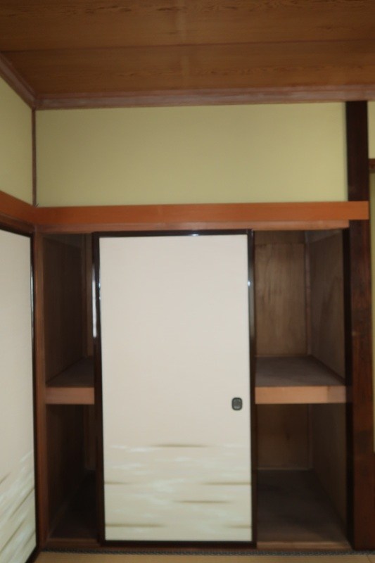 中島貸家 収納