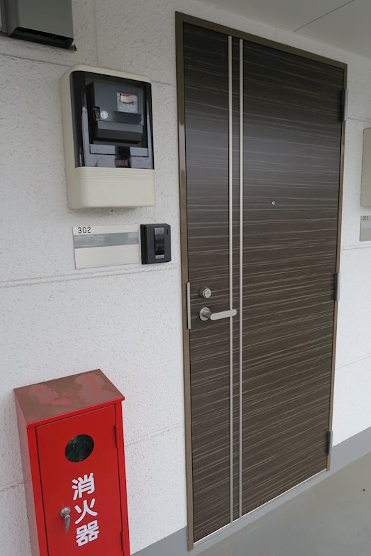 南与野プラザＡ 玄関