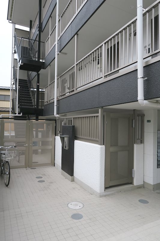 南与野プラザＡ エントランス