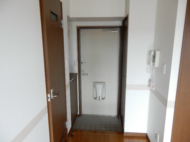 ソアレとこなめ  玄関